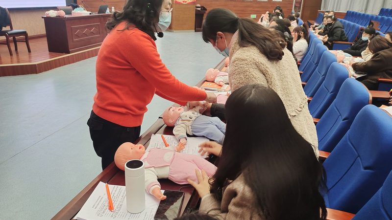 婴儿洗澡防滑垫怎么选