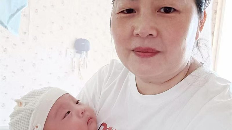 小标题：哺乳期堵奶，常见原因解析
